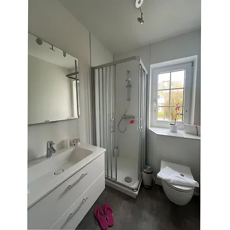 Appartementhaus Seewind 公寓 比苏姆