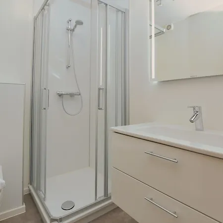 Appartementhaus Seewind 公寓 比苏姆